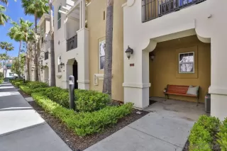 Photo #2: 230012495 Listing 