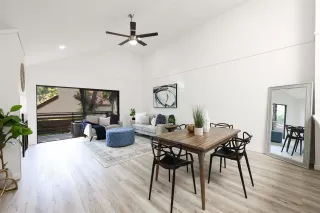 Photo #1: 230012510 Listing