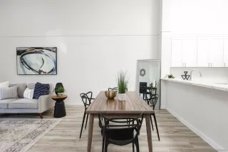 Photo #3: 230012510 Listing