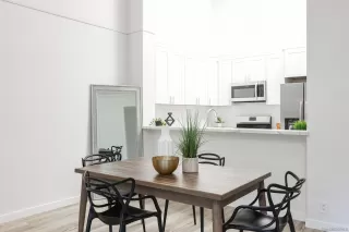 Photo #5: 230012510 Listing