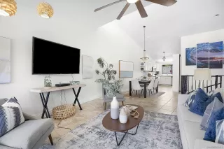 Photo #2: 230012517 Listing