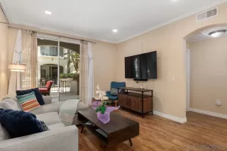 Photo #4: 230012573 Listing