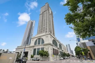 Photo #3: 230012682 Listing