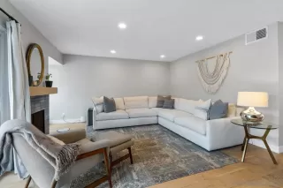 Photo #3: 230012747 Listing