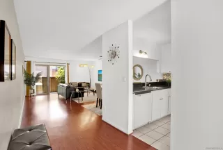 Photo #4: 230012775 Listing