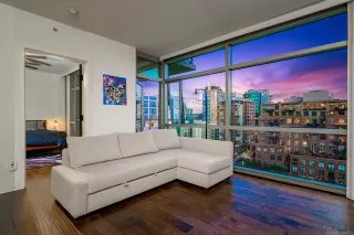 Photo #3: 230012788 Listing