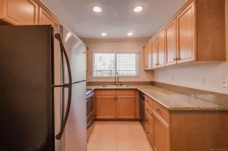 Photo #6: 230012797 Listing