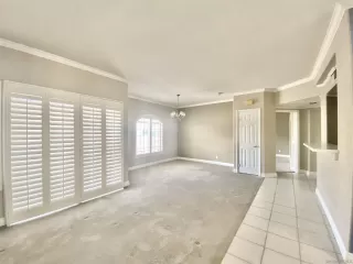 Photo #5: 230012803 Listing 