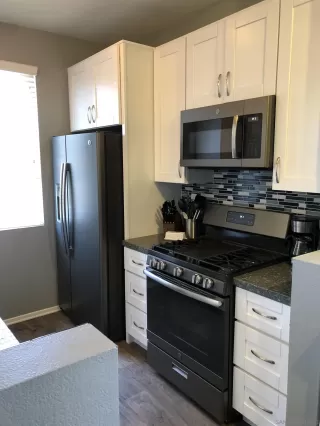 Photo #5: 230012804 Listing