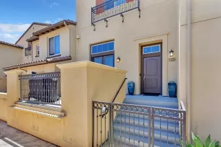 Photo #1: 230012806 Listing