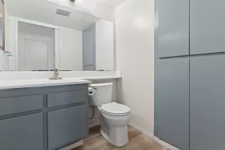 Photo #4: 230012839 Listing 