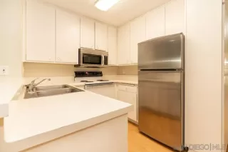 Photo #4: 230012891 Listing