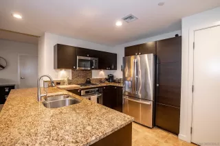 Photo #2: 230012895 Listing