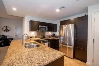 Photo #3: 230012895 Listing