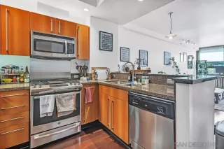 Photo #2: 230012918 Listing 