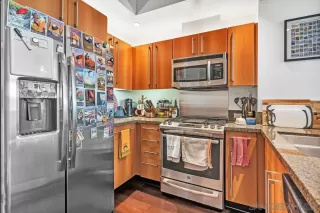 Photo #5: 230012918 Listing 