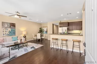 Photo #4: 230012930 Listing