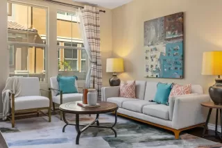 Photo #6: 230012930 Listing