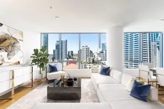 Photo #4: 230012933 Listing