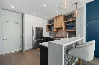 Photo #1: 230012940 Listing