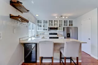 Photo #3: 230012954 Listing