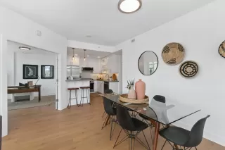 Photo #5: 230012960 Listing 