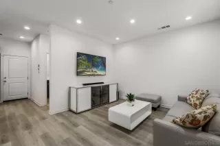 Photo #2: 230012968 Listing