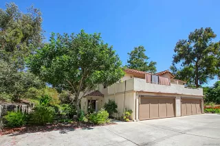 Photo #1: 230012978 Listing 