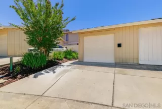 Photo #1: 230012999 Listing