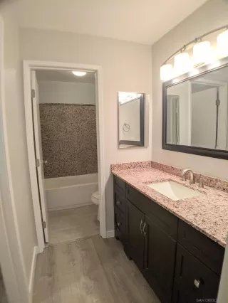 Photo #4: 230013003 Listing 