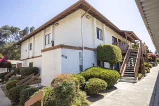 Photo #5: 230013008 Listing