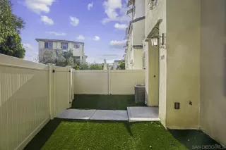 Photo #2: 230013047 Listing