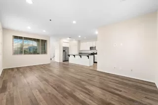 Photo #5: 230013047 Listing