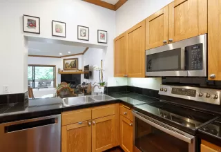 Photo #5: 230013049 Listing 