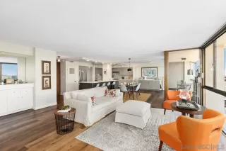 Photo #4: 230013095 Listing 