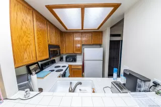 Photo #5: 230013108 Listing