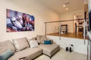 Photo #5: 230013136 Listing