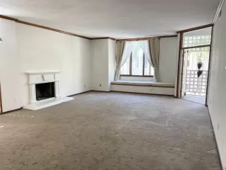 Photo #3: 230013206 Listing