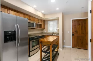 Photo #3: 230013234 Listing