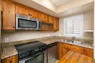 Photo #5: 230013234 Listing