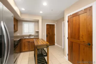 Photo #6: 230013234 Listing