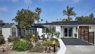 Photo #3: 230013237 Listing