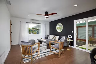 Photo #4: 230013237 Listing