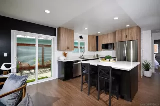 Photo #6: 230013237 Listing