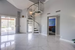 Photo #5: 230013246 Listing 