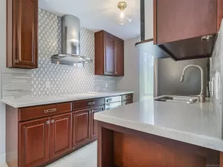 Photo #5: 230013252 Listing