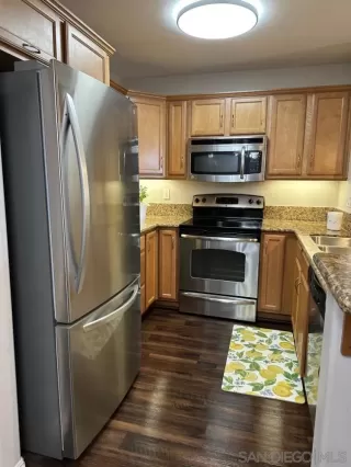 Photo #6: 230013271 Listing