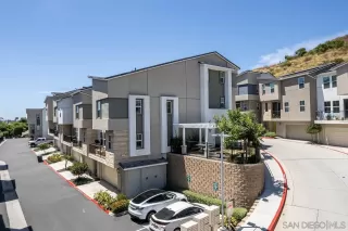 Photo #2: 230013284 Listing