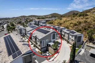 Photo #3: 230013284 Listing