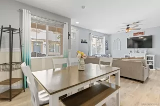 Photo #3: 230013306 Listing